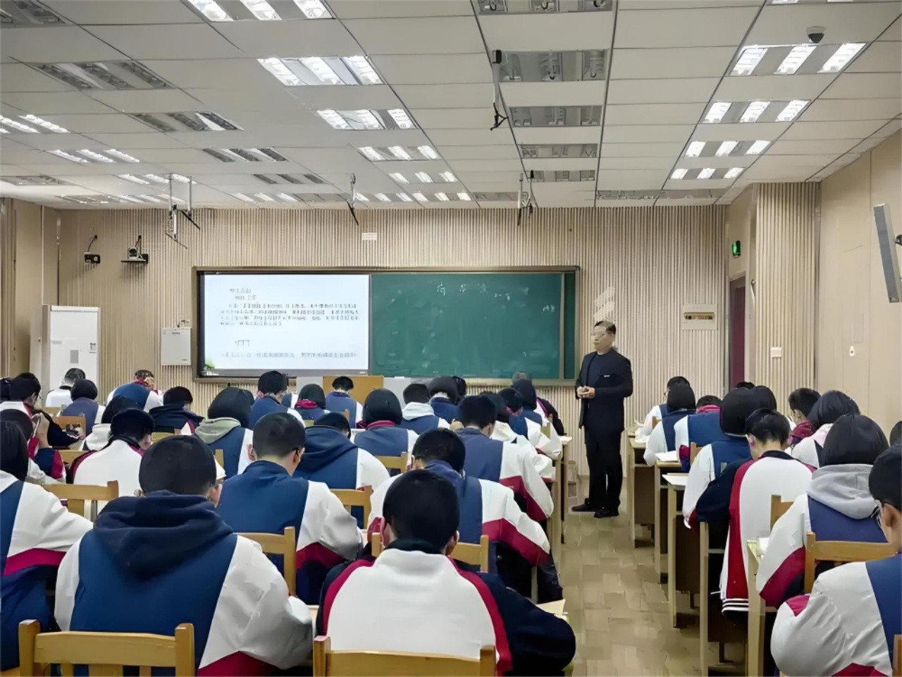 微信图片_20250820144024.jpg